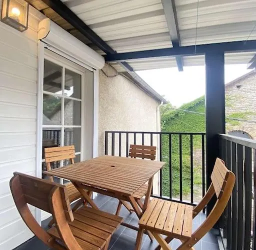 L'authentique - Terrasse - Myraconciergerie * Nay (Pyrenees-Atlantiques)